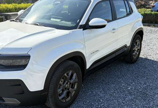 Jeep Avenger 1.2 Turbo MHEV Longitude