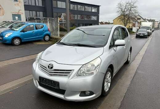 Toyota Verso 2.0 D-4D Comfort 5pl. **MARCHAND EXPORT* ...