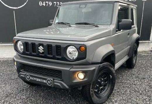 Suzuki 1.5 ALLGRIP Comfort+ // 2023 // Achteruitrijca ...