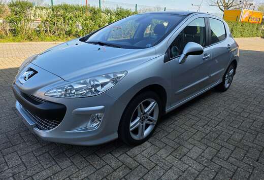 Peugeot 308 1.6i Premium