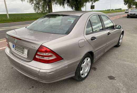 Mercedes-Benz CDI Elegance (EURO 4)