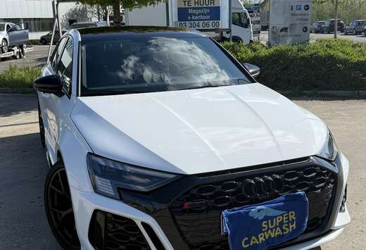 Audi Performance 2.5 TFSI Quattro S tronic