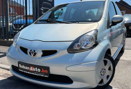 Toyota Aygo 1.0i VVT-i  5 PORTES  AIRCO  CARNET TOYOT ...