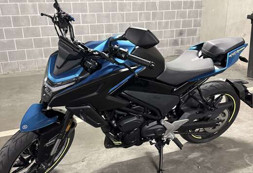 Cf moto 125NK