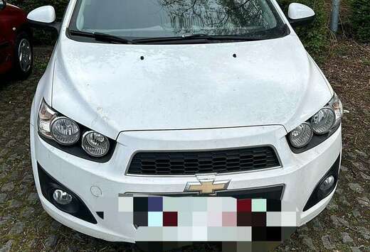 Chevrolet 1.4 16v 100ch hatchback