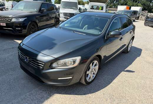 Volvo 2.0 D4 Momentum *GPS*LEDER*181PK*