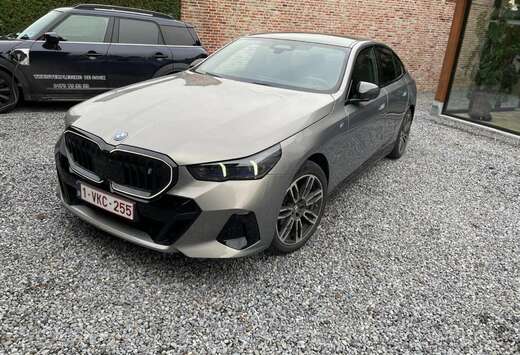 BMW eDrive40