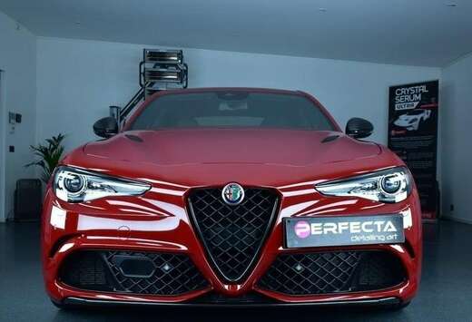 Alfa Romeo 2.9 T V6 Quadrifoglio (EU6D)