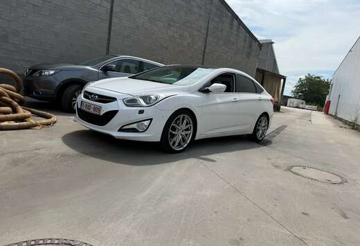 Hyundai i40 1.7 CRDi Automatik Premium