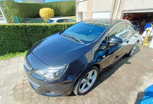 Opel Astra GTC 1.4 Turbo Sport