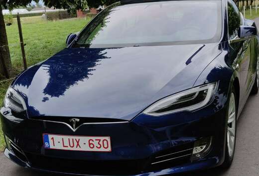 Tesla Model S 75D Allradantrieb