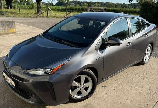 Toyota Prius PHEV 1.8i VVT-i Business 5pl. CVT(EU6.2)