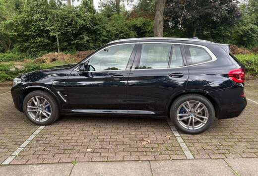 BMW 30e M-pack