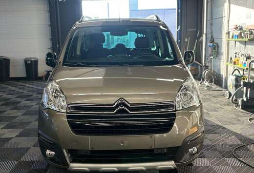 Citroen 2016 1.2l BENZINE 126.115Km