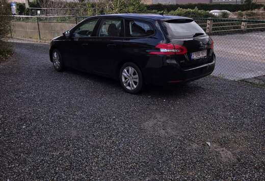 Peugeot SW 1.6 BlueHDi Style STT