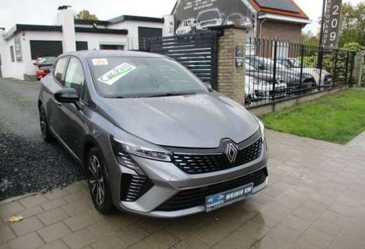 Renault Clio TCe 90 TECHNO FULL OPTION NAVI LEDER CAM ...