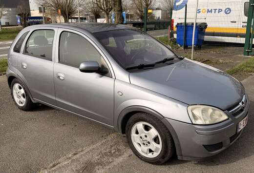Opel 1.2i XE 16v Cosmo