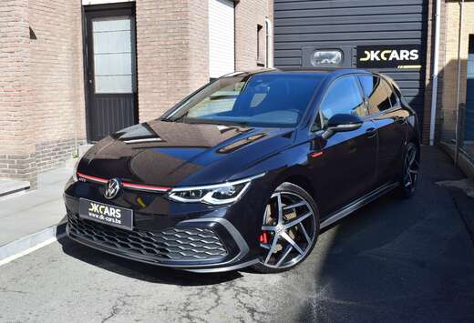 Volkswagen 2.0i - DSG - NAVI / LED / ACC /  19\