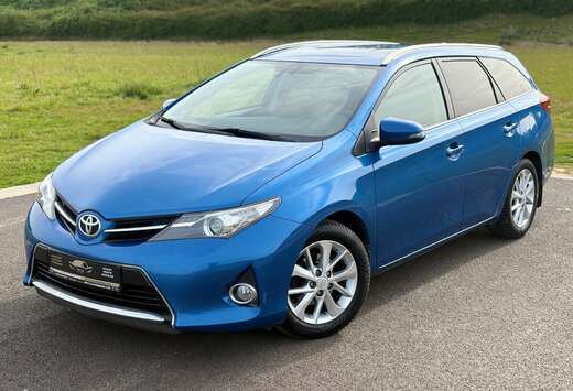 Toyota Auris SW 1.6i 154.000 km - Caméra - Navi - Ai ...