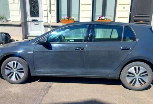 Volkswagen e-Golf 35.8kWh (2018 - 2020)