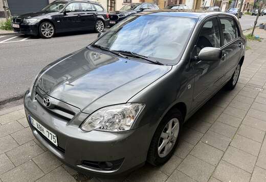 Toyota 1.6VVT-I 71000KM AUTOMATIQUE NEUF GARANTI CT