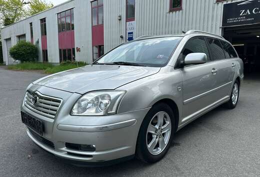 Toyota 1.8i VVT-i 16v Linea Luna