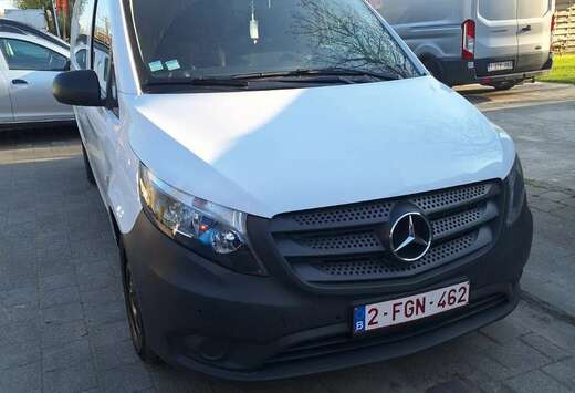 Mercedes-Benz 116 CDI 4MATIC Mixto Kompakt Aut. (PKW)