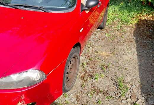 Alfa Romeo 1.6i - 105 TS Distinctive