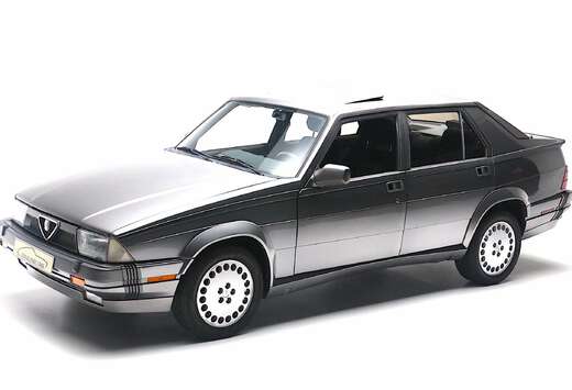 Alfa Romeo 3.0 V6 Milano Verde