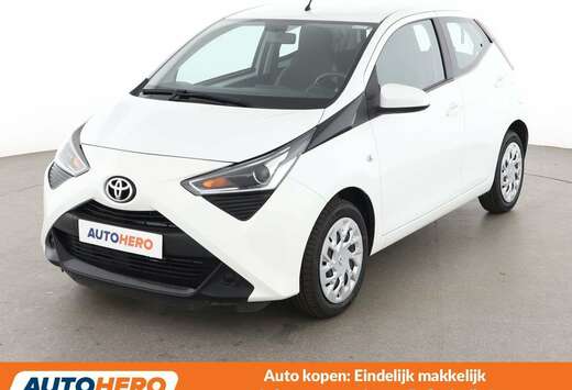 Toyota 1.0 VVT-i X-Play