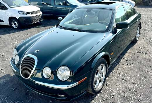 Jaguar 3.0i V6 24v Automatique * Toit ouvrant *