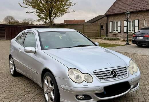 Mercedes-Benz Sport edition / 1.8 Benzine / Goede sta ...