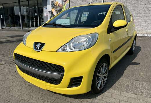 Peugeot 1.0i Trendy 2Tronic GARANTIE 12 MOIS/MAANDEN