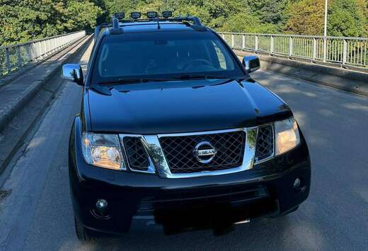 Nissan 2.5 dCi 4x4 SE