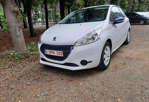 Peugeot 208 1.0i PureTech Like