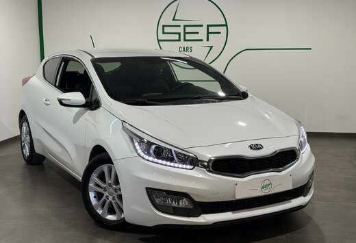 Kia ** 1.6 CRDi  ** GPS ** A/C ** Garantie 12 mois **