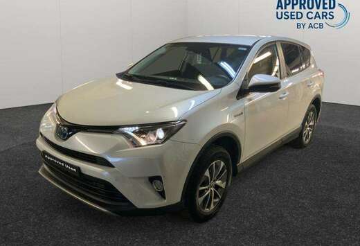 Toyota BUSINESS + AWD