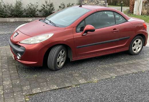 Peugeot 207 CC 1.6 HDi FAP