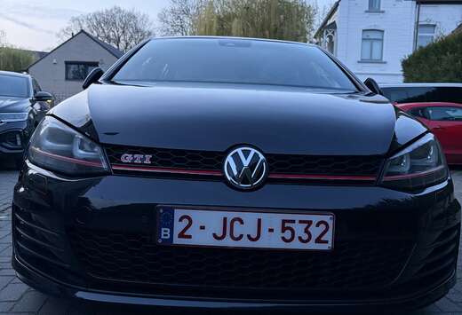 Volkswagen 2.0 TSI Performance