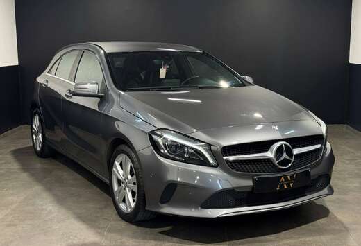 Mercedes-Benz ** Automatique ** A/C ** GPS ** Garanti ...