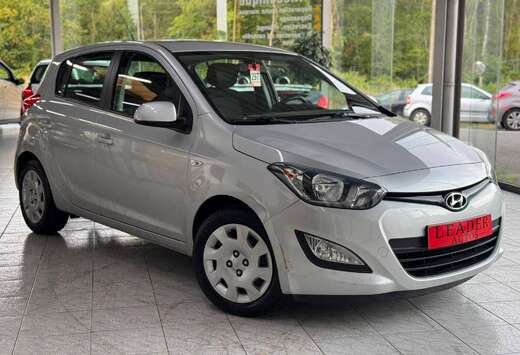 Hyundai 1.2 ESSENCE 84CV- AIRCO - EURO 5