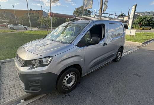 Peugeot 1.5 BlueHDi L1 STD Light Prem. S/S(EU6.2