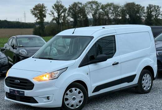 Ford Cruise control - Att remorque - Air co - Tvac