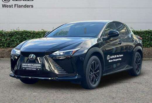 Lexus Executive Line + PANOROOF