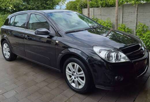 Opel Astra 1.9 CDTi Cosmo FAP
