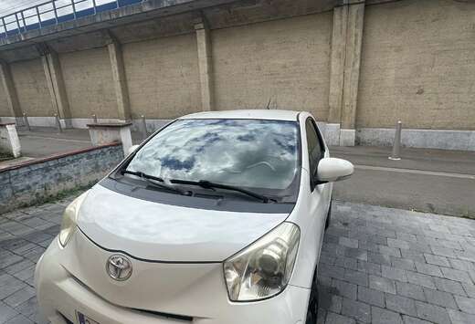 Toyota 1.0i VVT-i Luna