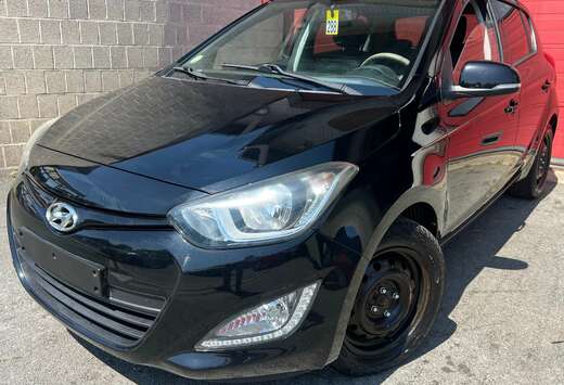 Hyundai 1.1 CRDi Go! + CLIM