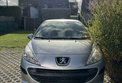 Peugeot 1.4 HDi Sporty