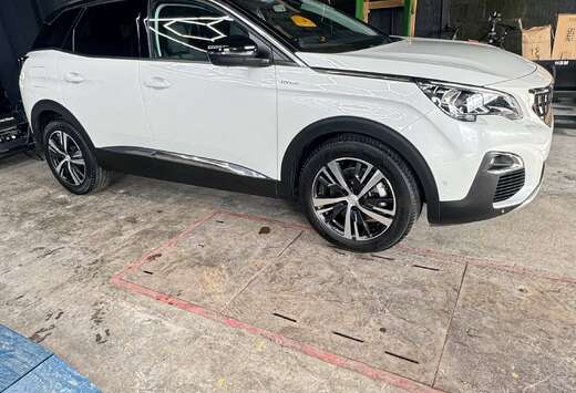 Peugeot 3008 1.6 Allure plug in hybride