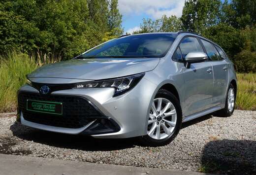 Toyota TS 1.8 Hybrid Premium e-CVT GPF